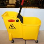 Rubbermaid Mop Bucket