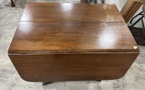 Duncan Phyfe Mahogany Drop Leaf Table