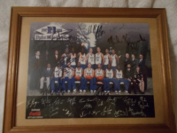 Duke Basketball Team Picture Signed (unauthenticated)
