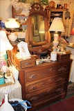 Marilyn's Antiques