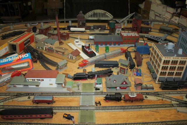 Model Train Collection Group 19