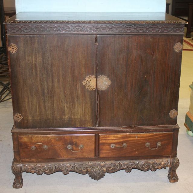 Late 19th Century Chippendale Style Carved Mahogany Cabinet on Stand